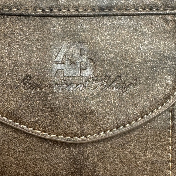 Montana West American Bling Western Embossed Embroidered Studded Crossbody - Picture 8 of 11